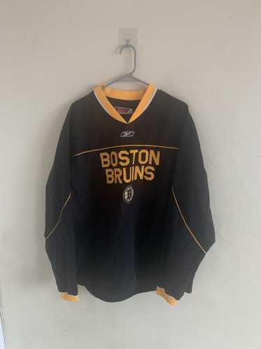 Reebok Redbox Boston Bruins pullover