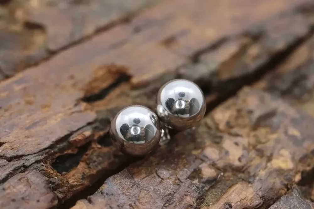 18k Gold Ball Dainty earrings. White Gold Jacmel.… - image 4