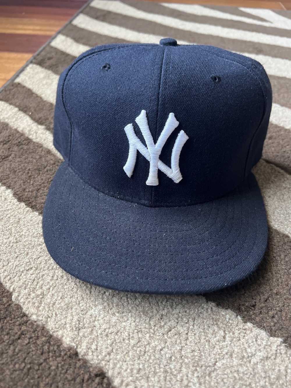 New Era × New York Yankees × Streetwear New York … - image 1