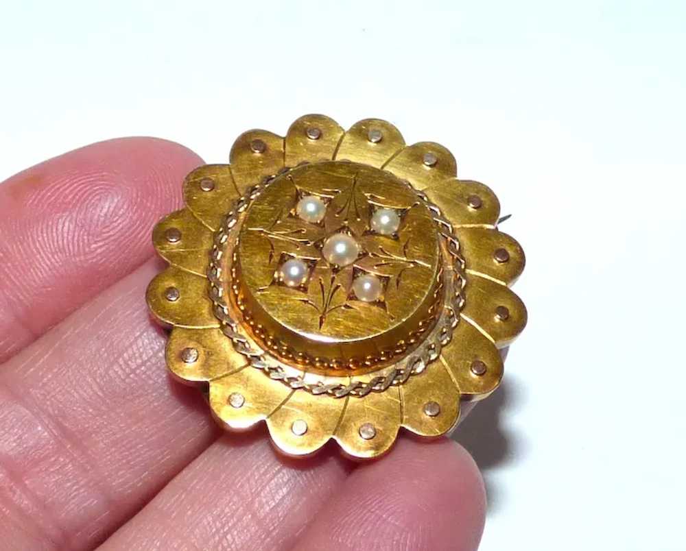 Antique Victorian 15ct Gold Etruscan Mourning Loc… - image 2