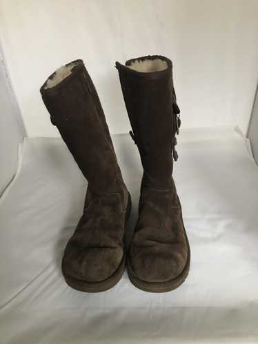 Ugg Boots: Ugg 1968 brown shoes size 4 f3010g used