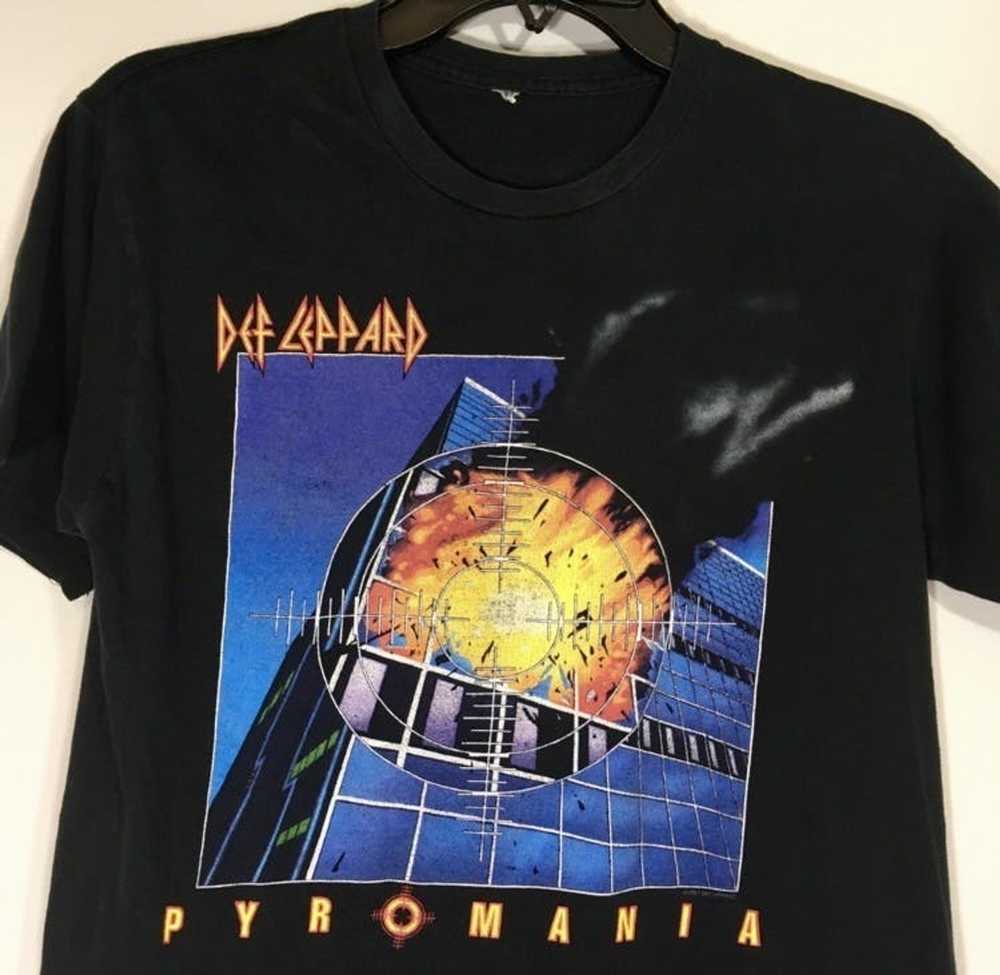 Vintage Vintage Def Leppard Pyromanio T Shirt 200… - image 2