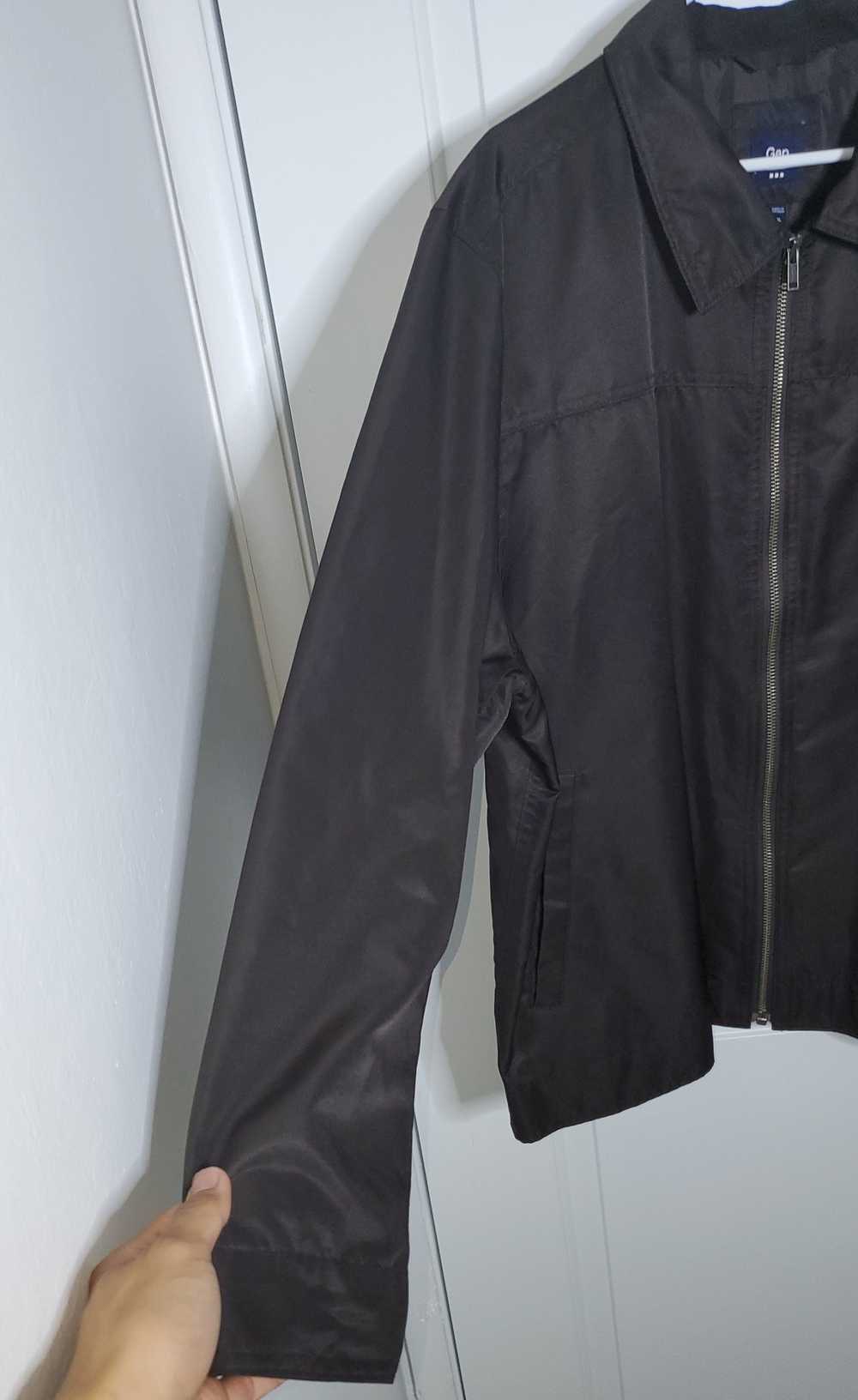 Gap Nylon zip jacket - image 4