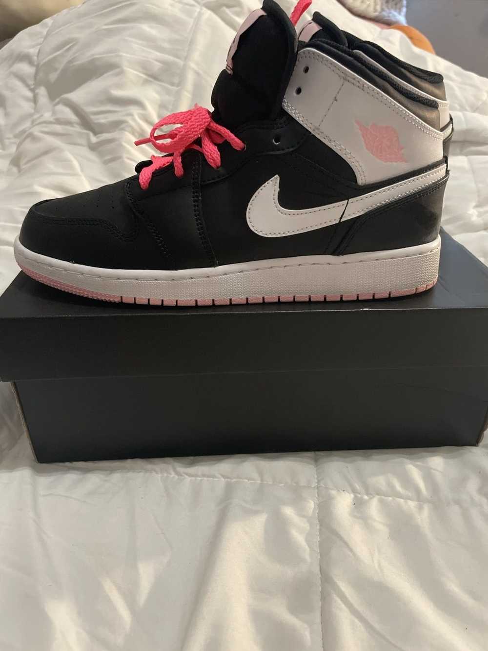 Nike Air Jordan 1s mid black/white -arctic punch - image 7