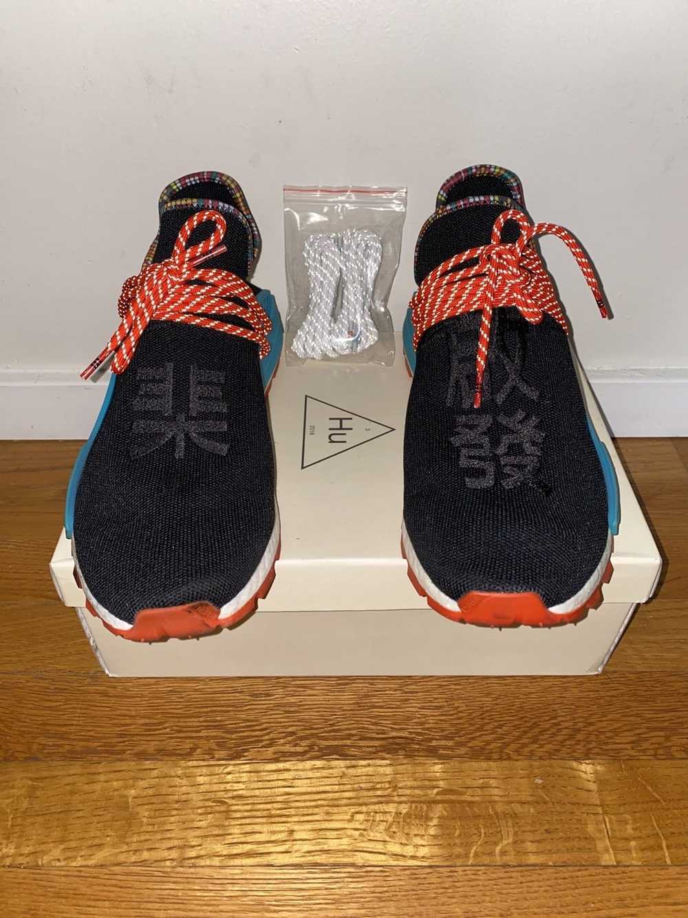 Adidas × Pharrell Adidas NMD Hu Pharrell Inspirat… - image 4