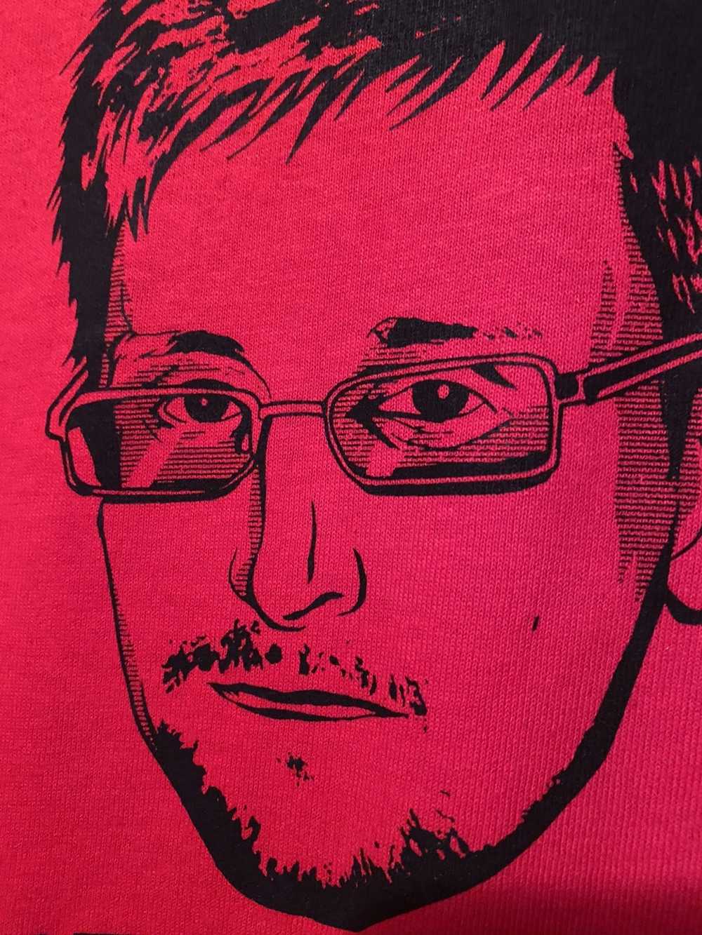 Vintage Edward Snowden Tee - image 3