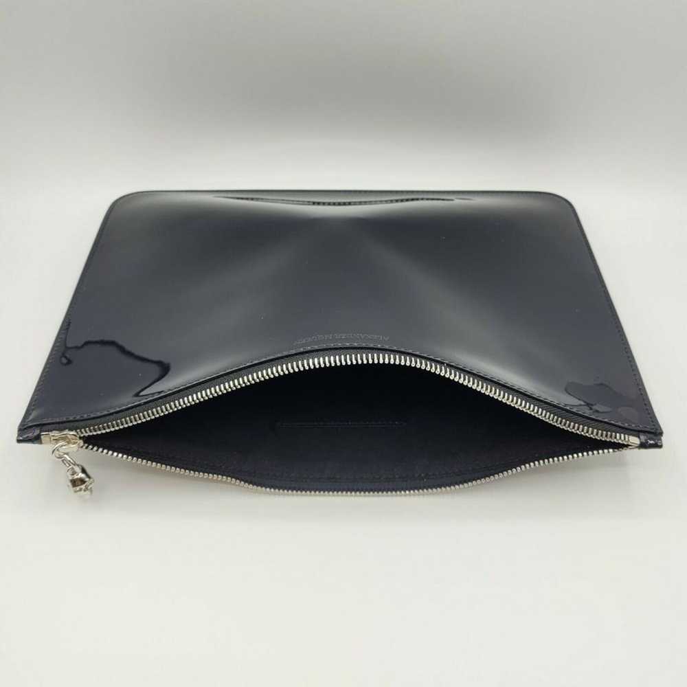 Alexander McQueen Patent leather clutch bag - image 4