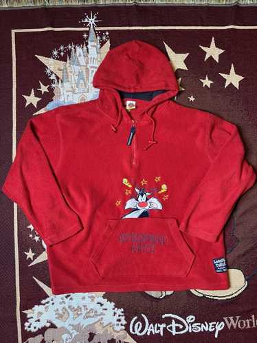 Vintage Vintage 2001 Looney Tunes Fleece Hoodie.