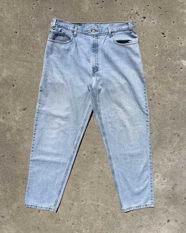 Vintage Vintage Levi’s 550 Light Denim Jeans - image 1