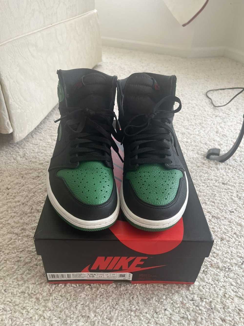 Jordan Brand × Nike Air Jordan 1 Pine Green 2020 … - image 4
