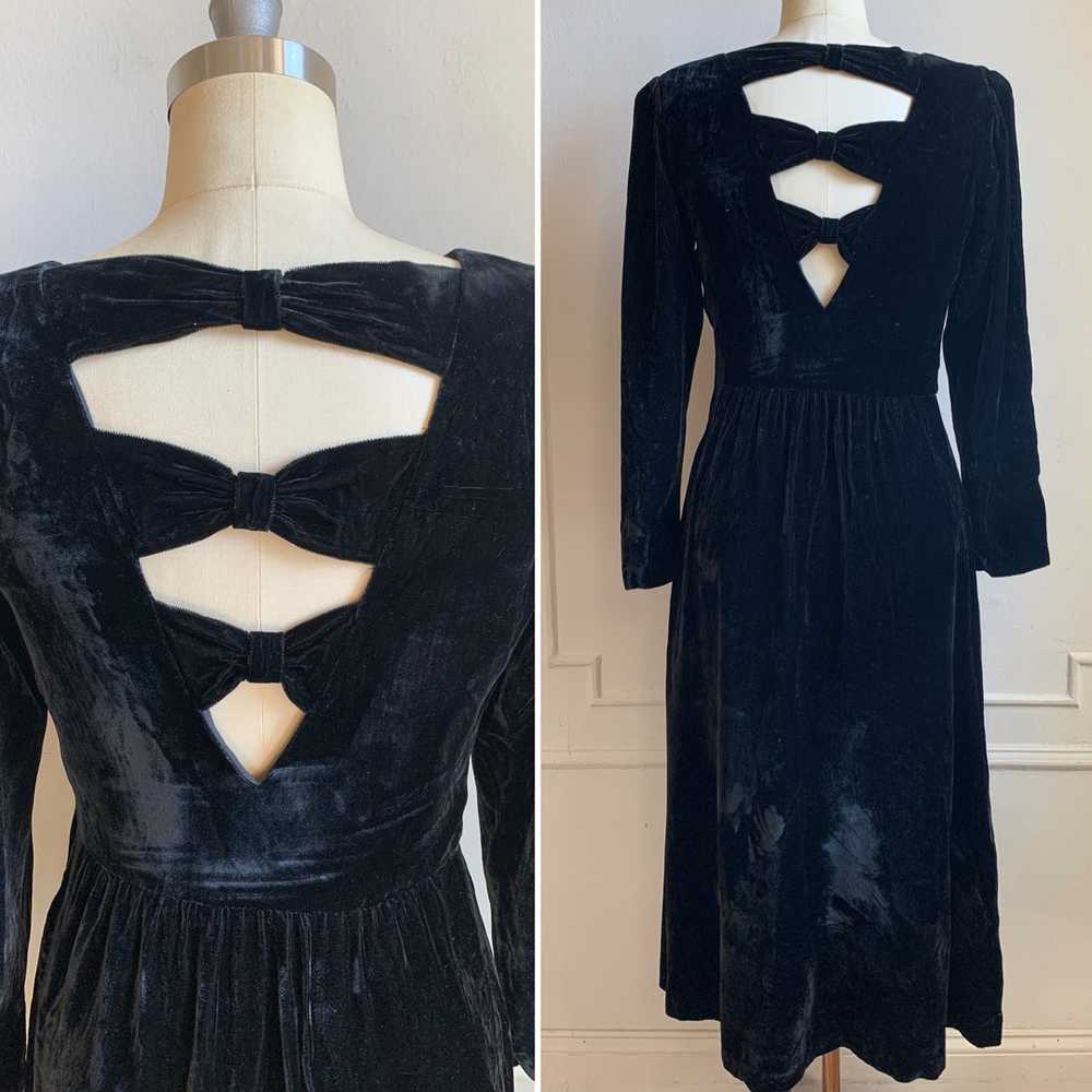Vintage 80s Black Velvet Long Sleeve Bow Dress - image 2