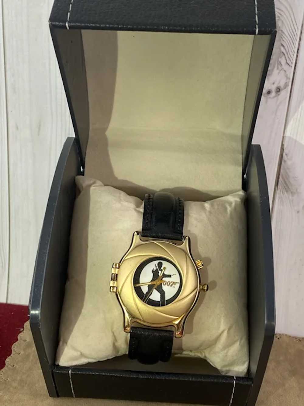 Vintage Fossil Gold Edition 1997 James Bond 007 F… - image 10