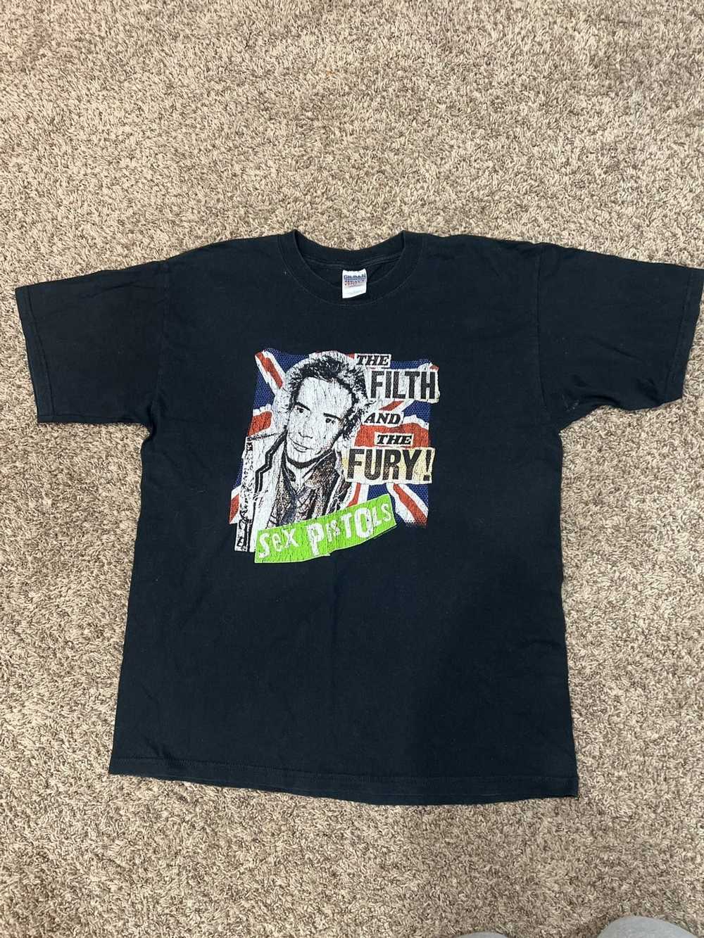 Vintage Sex Pistols Vintage Tee Size Large - image 1