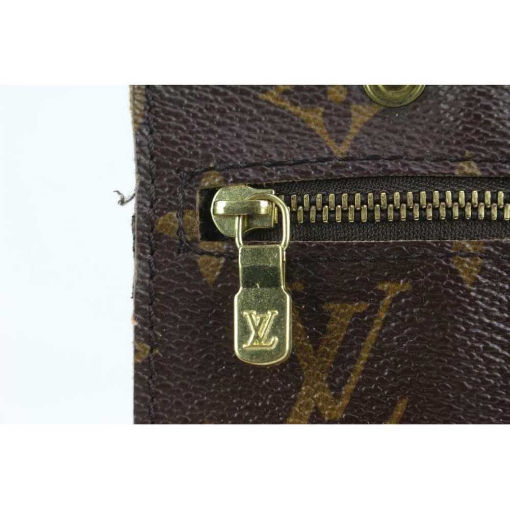 Louis Vuitton Leather purse - image 12