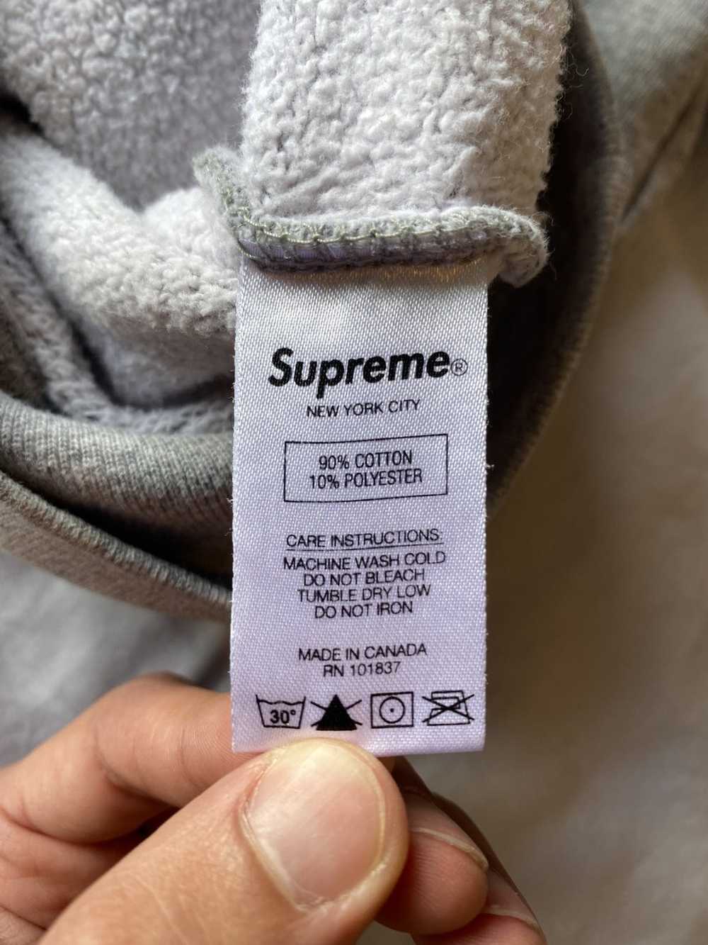 Supreme Supreme Doves Hooded Sweatshirt - image 5