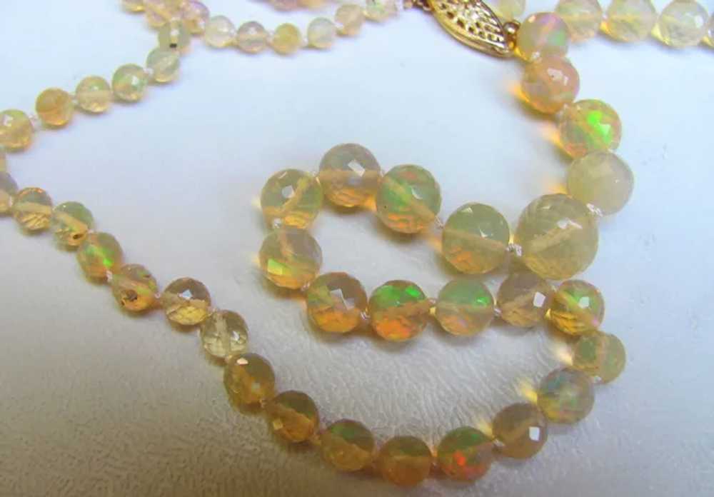 Graduated Strand Opal Bead Necklace 14K Clasp 21" - image 10