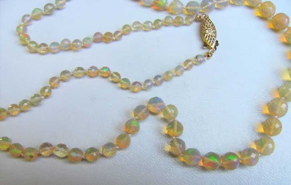 Graduated Strand Opal Bead Necklace 14K Clasp 21" - image 4