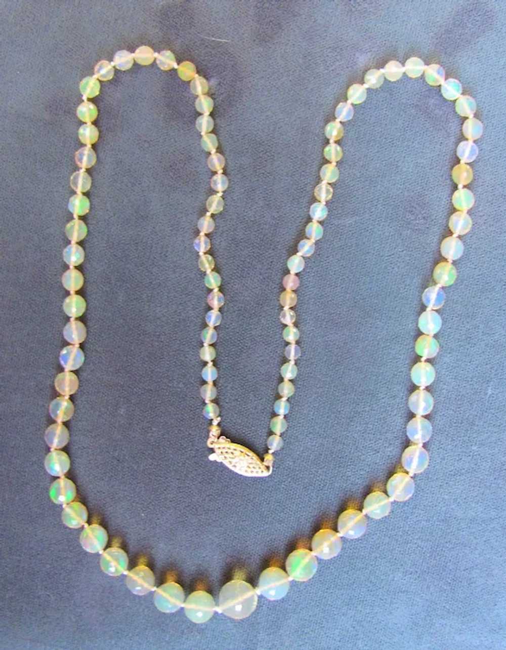 Graduated Strand Opal Bead Necklace 14K Clasp 21" - image 5