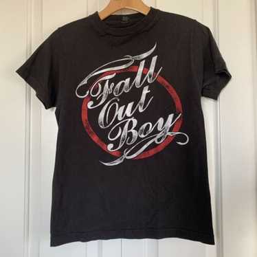 fall out boy shirt Size Small - Gem