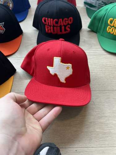 Mitchell & Ness Mitchell & Ness Texas SnapBack