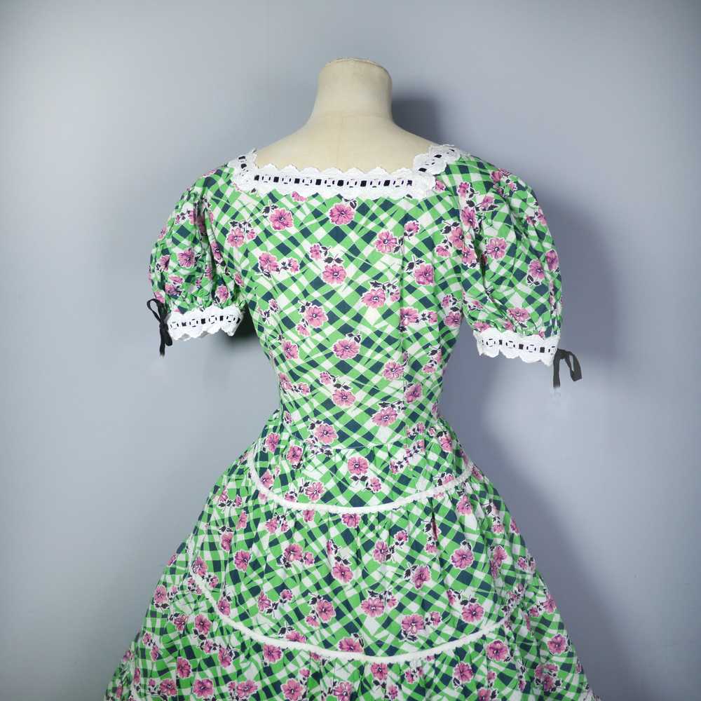 50s GREEN FLORAL CHECK DRESS WITH TIERED FULL SKI… - image 12