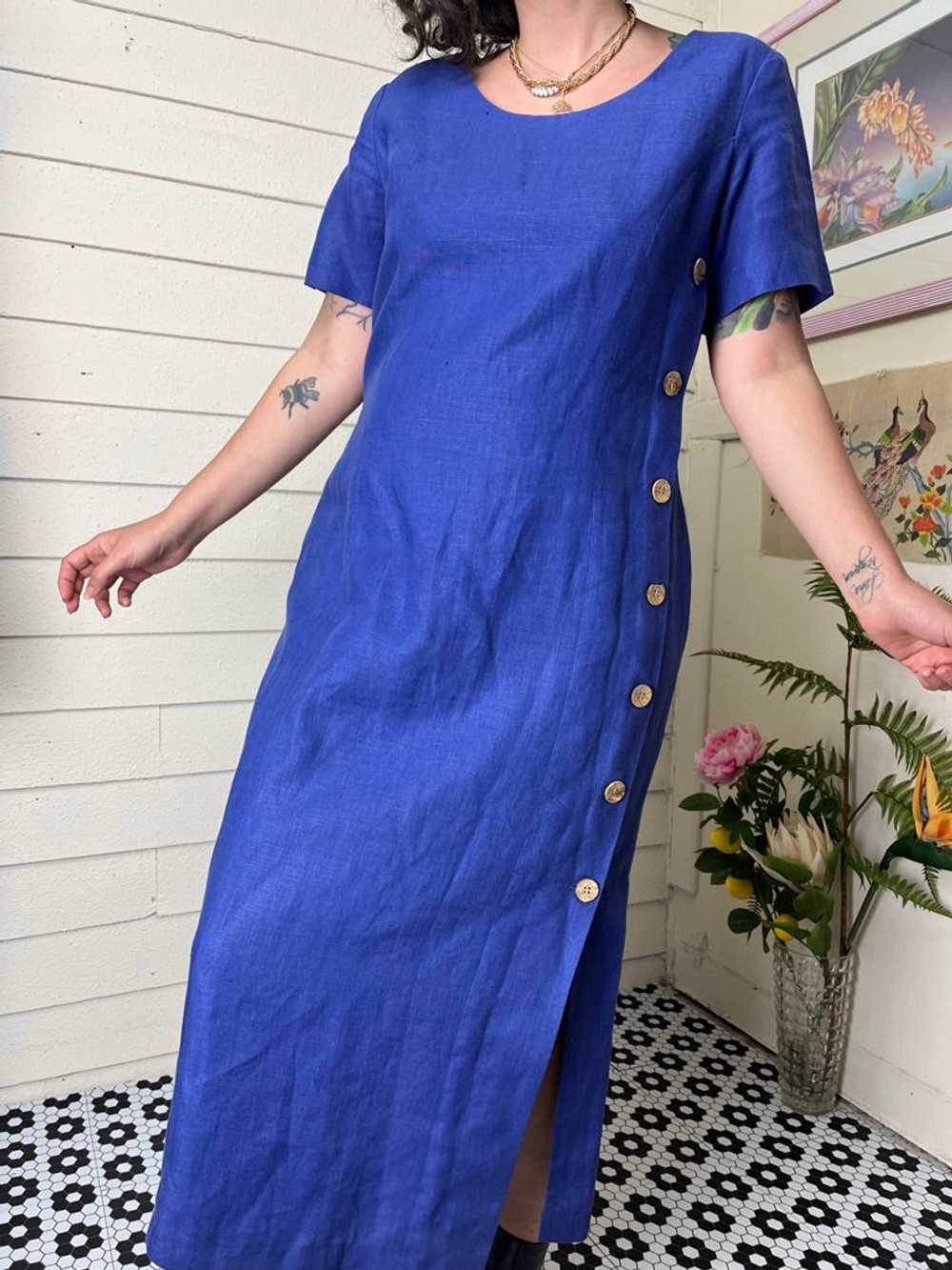 1990s NY SAKE PURPLE LINEN BUTTON SIDE MAXI DRESS - image 2