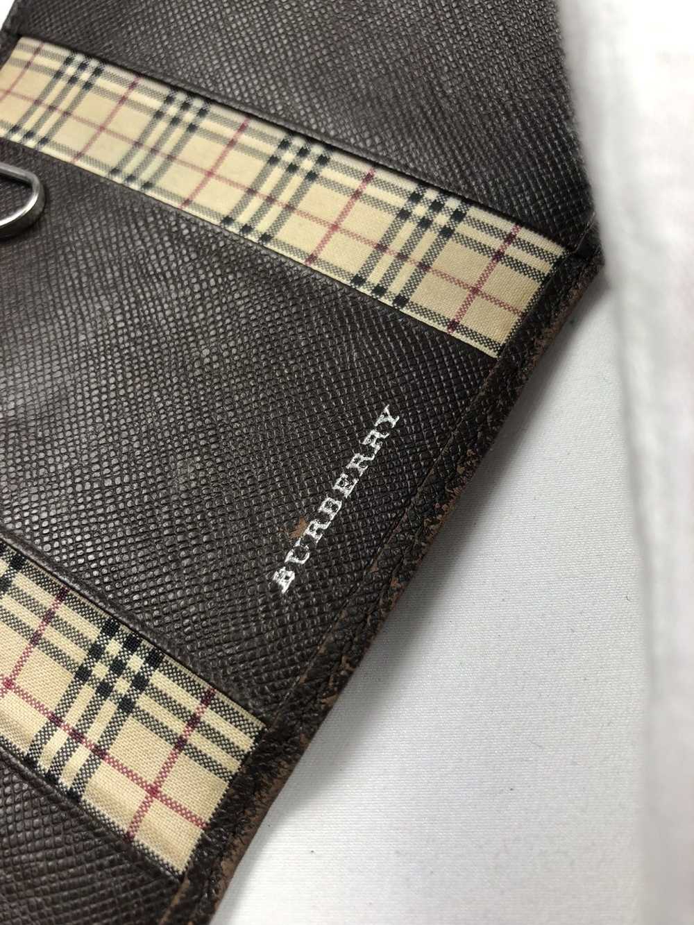 Burberry Burberry check leather key holder - image 4