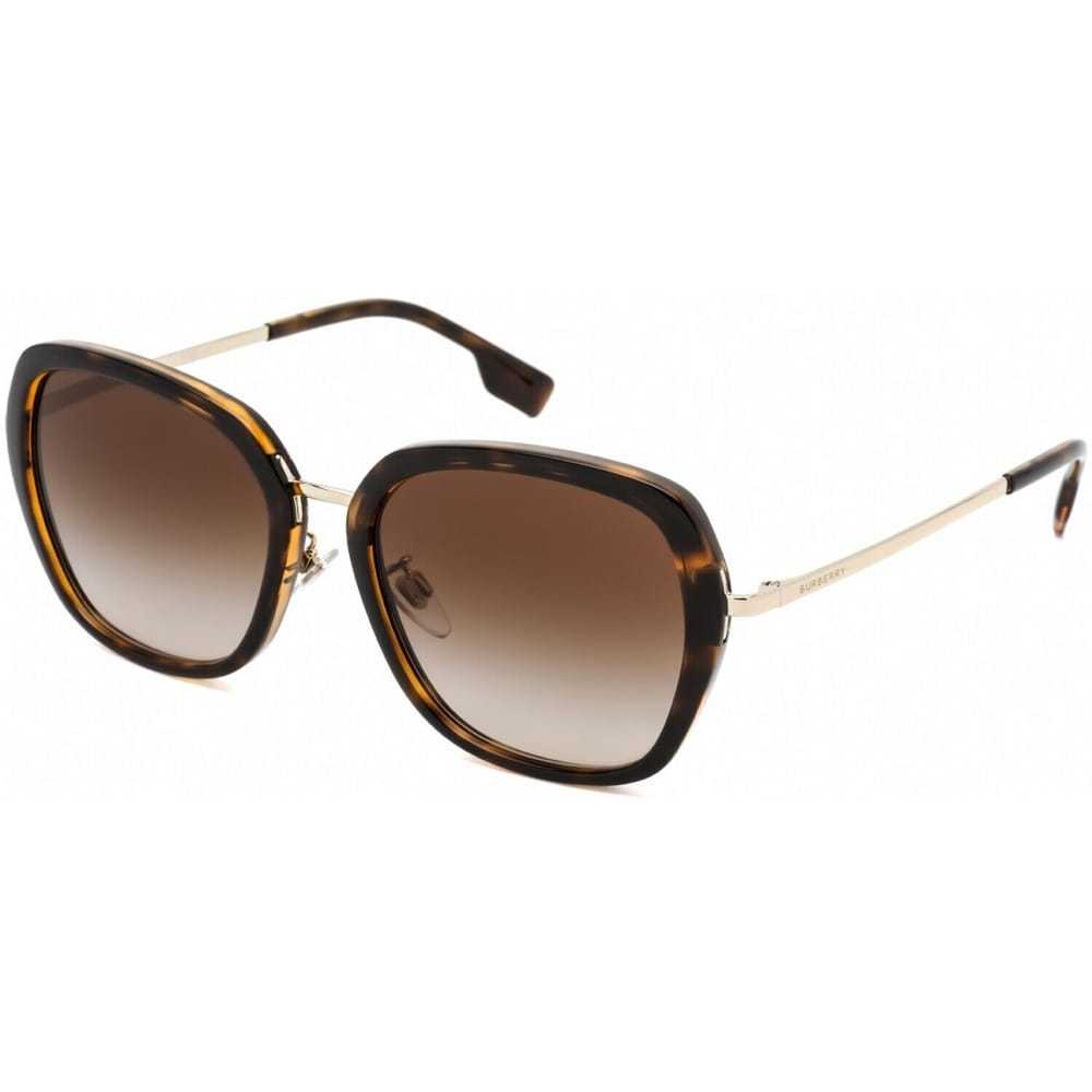 Burberry Sunglasses - image 4