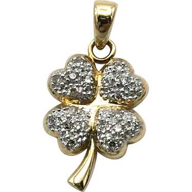 14K .10ctw Diamond Shamrock Pendant