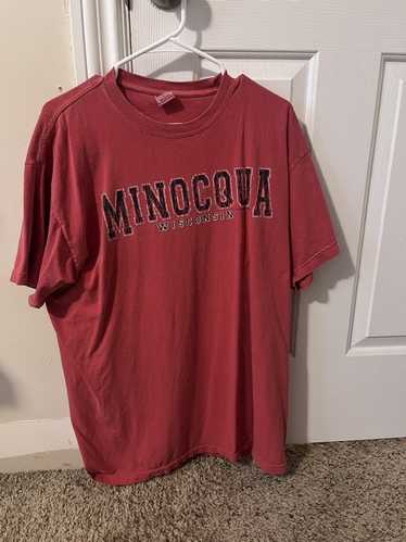 Vintage Red Wisconsin shirt