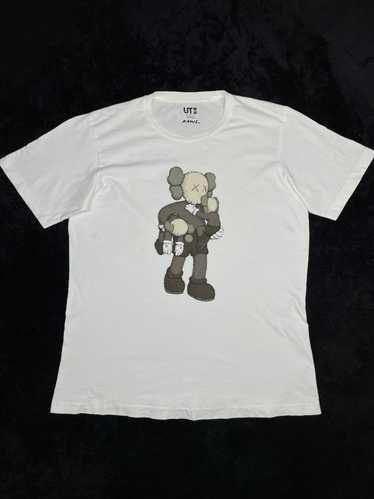 Archival Clothing × Kaws × Uniqlo Kaws x uniqlo ts