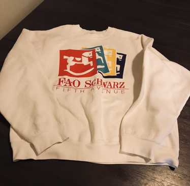 Vintage Vgt 80s 90s FAO Schwarz sweatshirt XL - image 1