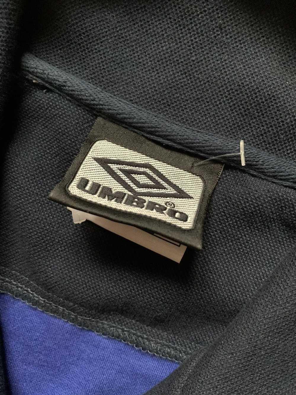 Streetwear × Umbro × Vintage Umbro L 1/4 zip swea… - image 11