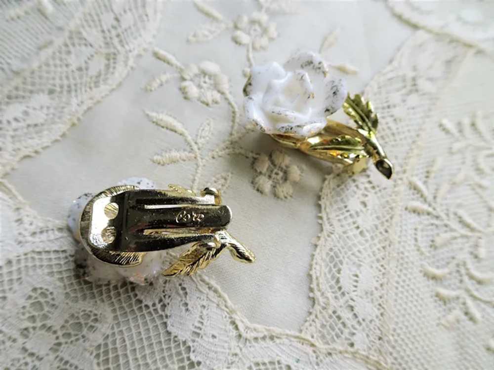 LOVELY Vintage Coro Earrings, Glass Roses, Botani… - image 4