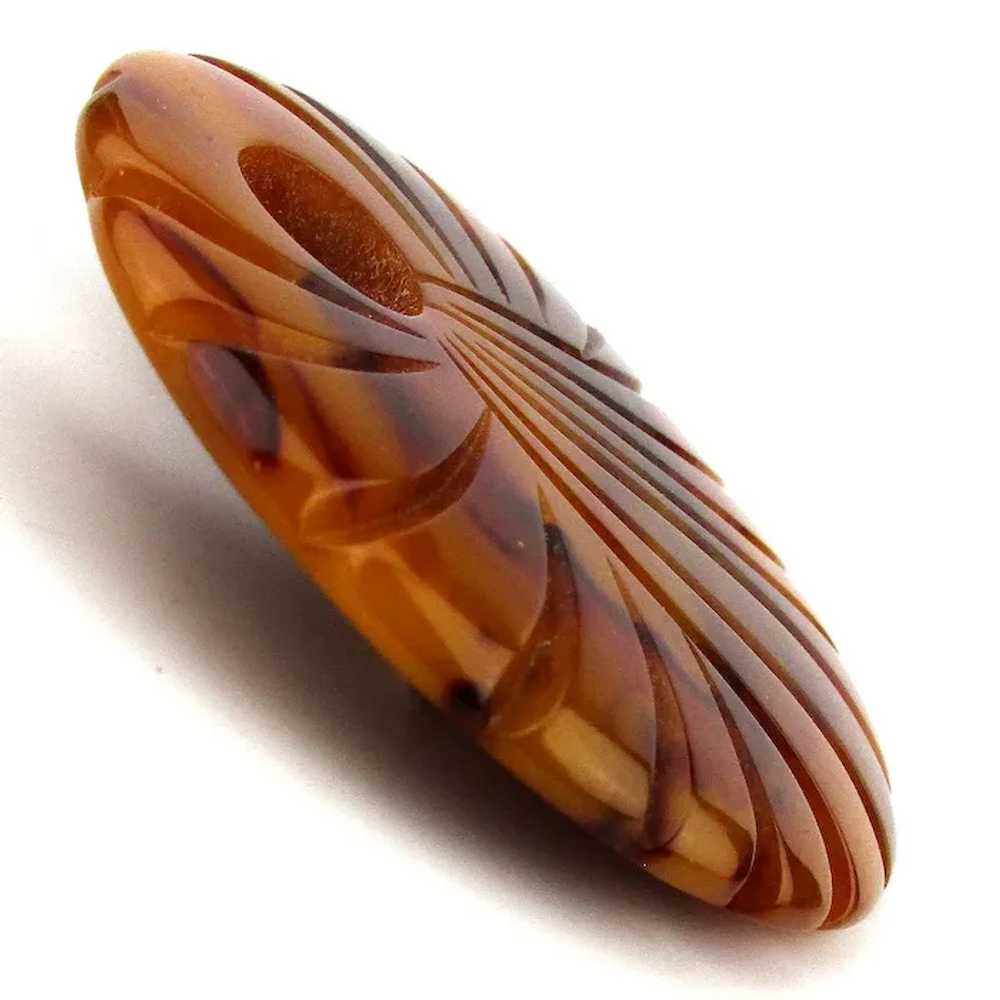 Vintage Carved Bakelite Swirling Pin Pendant - Bu… - image 3