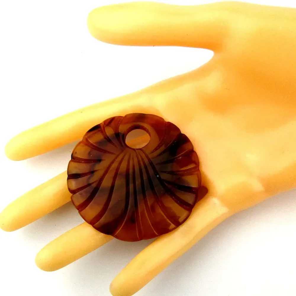 Vintage Carved Bakelite Swirling Pin Pendant - Bu… - image 4