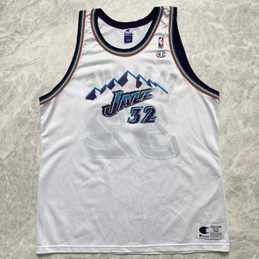Vintage 90s Champion Utah Jazz Karl Malone jersey 44 LARGE white