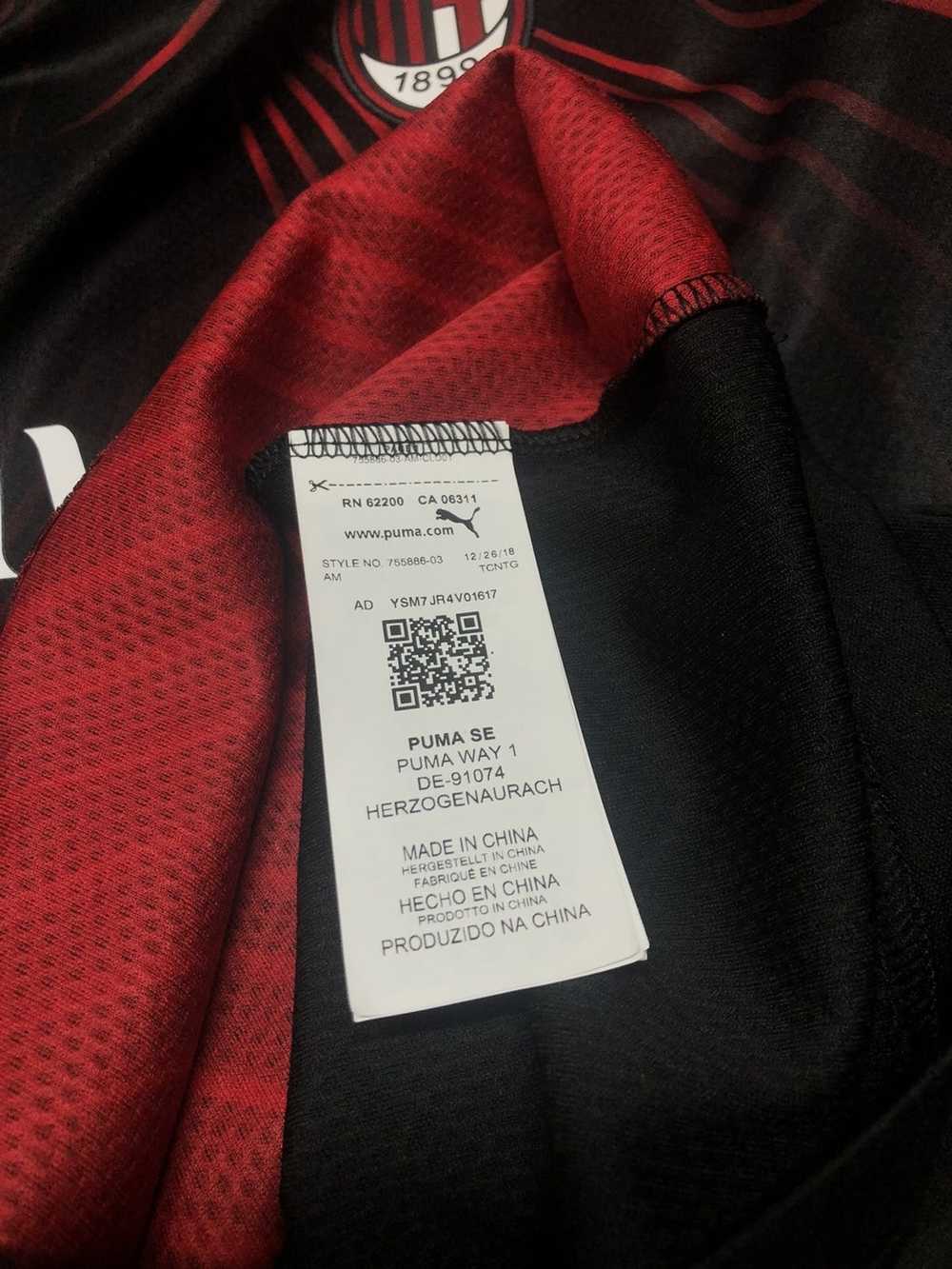 Puma × Soccer Jersey × Sportswear AC Milan 19/20 … - image 8