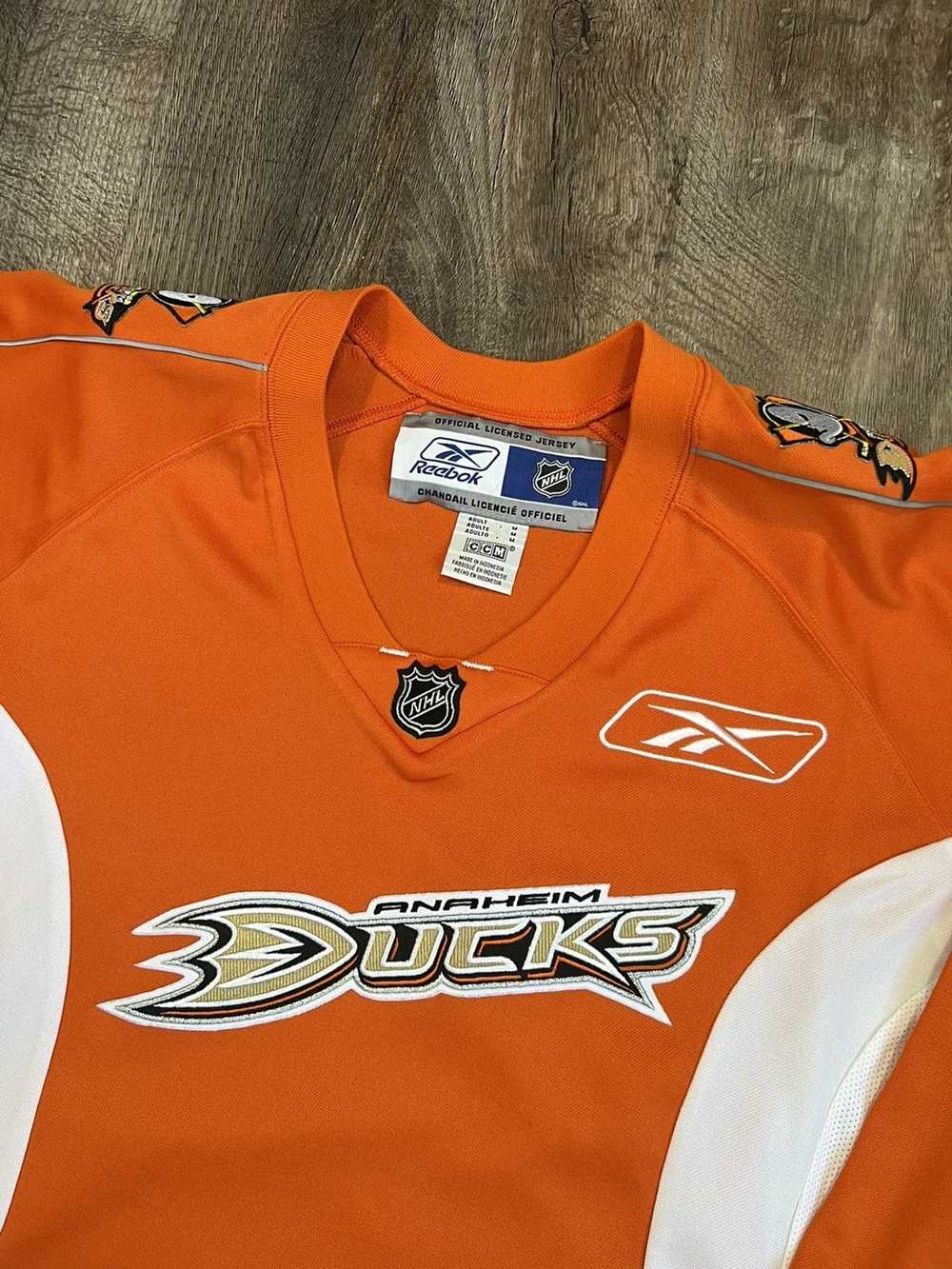 NHL × Reebok Anaheim Ducks Jersey - image 5