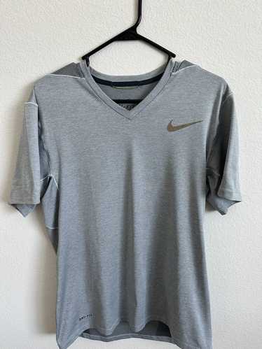 Nike Nike Pro shirt