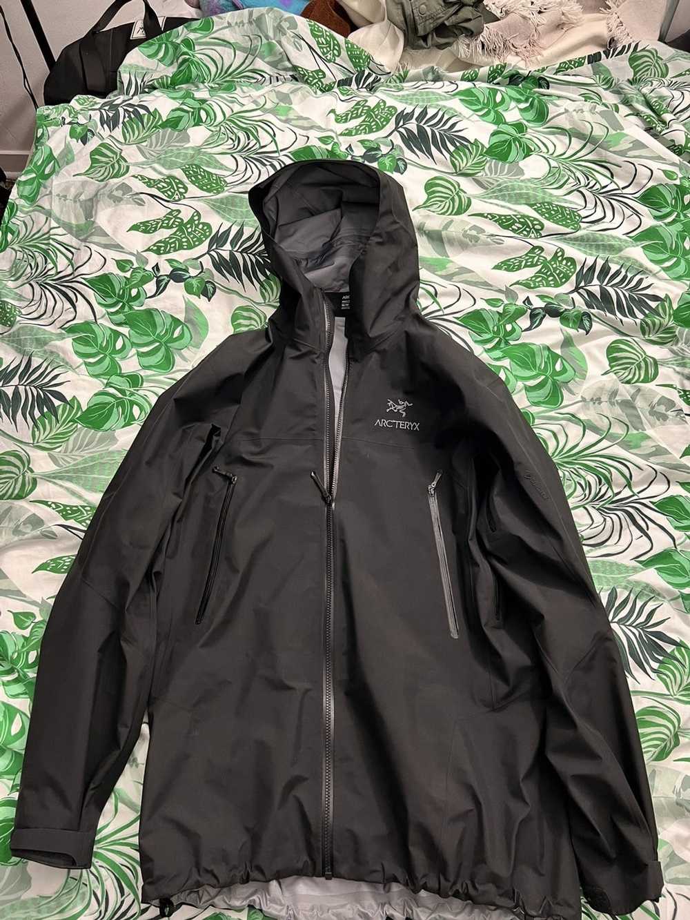 Arc'Teryx Long Black Raincoat - image 2