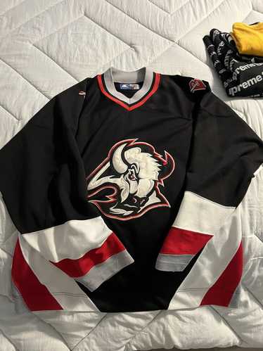 Vintage Buffalo Sabres Dominik Hasek CCM Hockey Jersey Size 