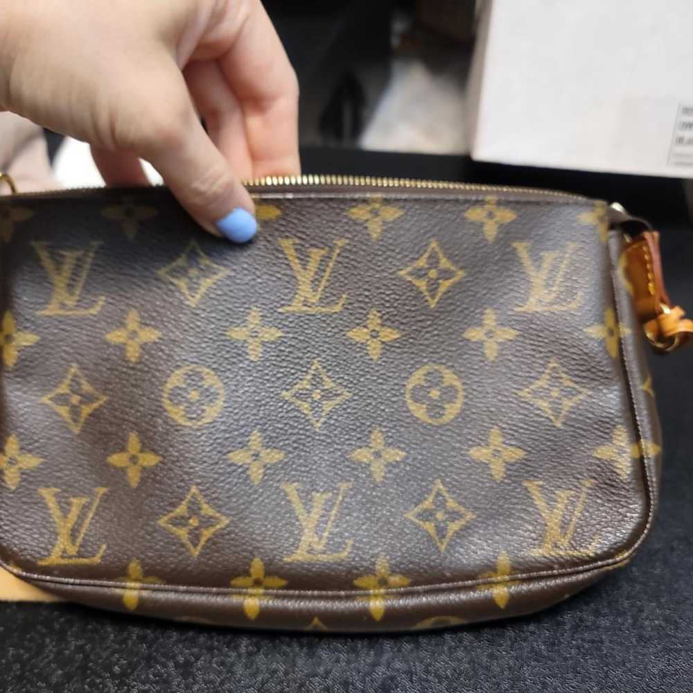 Louis Vuitton Leather handbag - image 7
