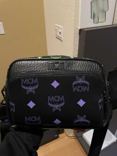 MCM MCM small colored splash logo crossbody - image 1