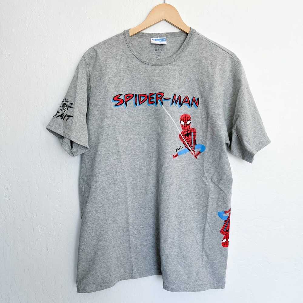 Bait Bait Champion Marvel Spiderman Grey Tshirt T… - image 1