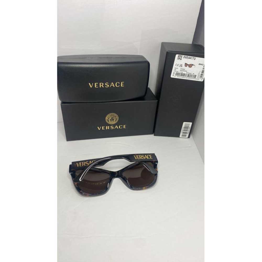 Versace Oversized sunglasses - image 8