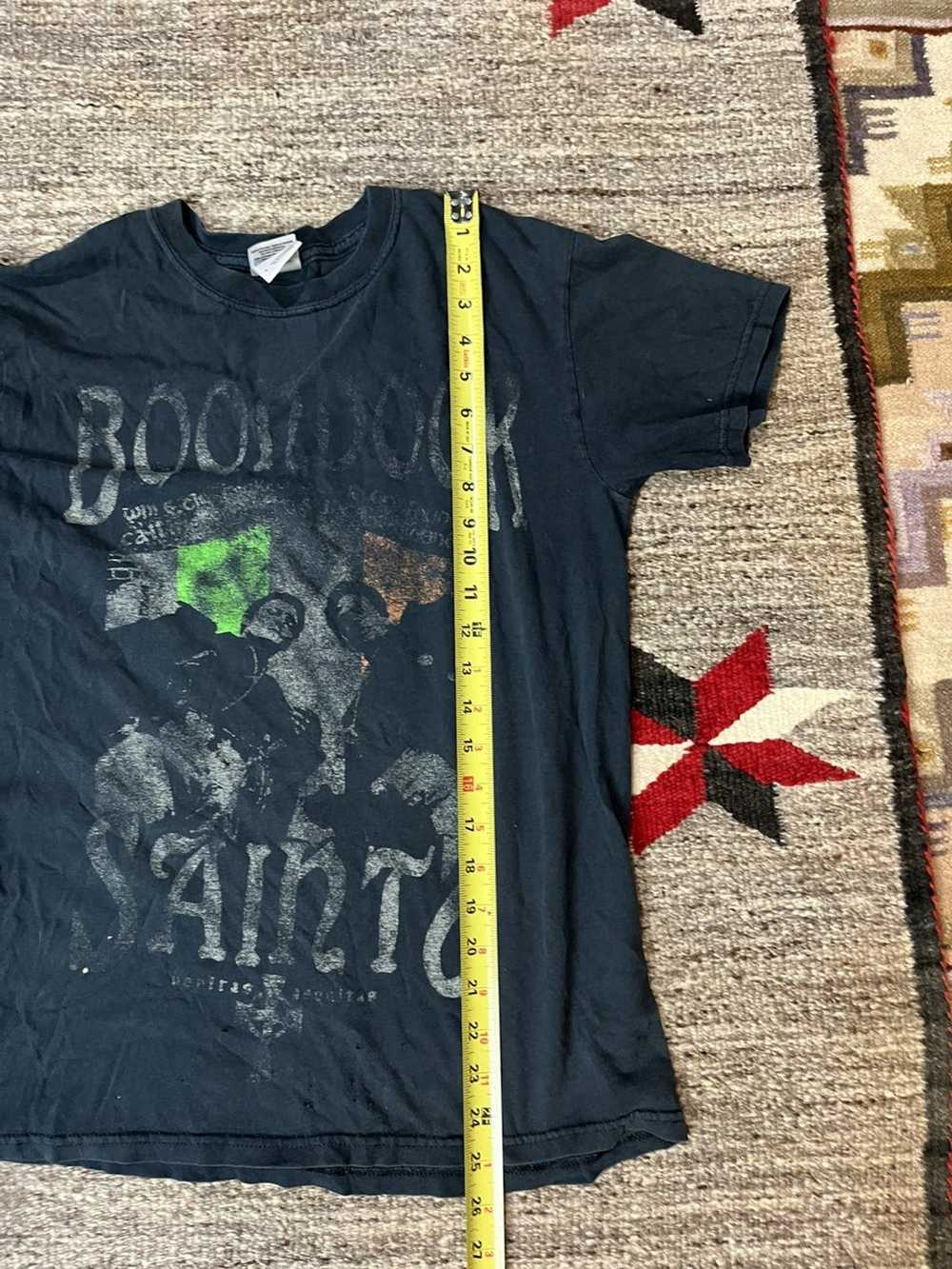 Movie × Vintage Vintage Boondock Saints shirt - image 7