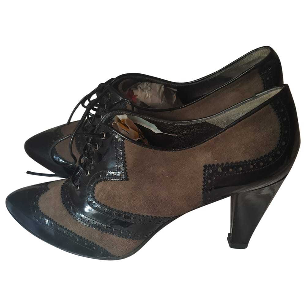 Guy Laroche Leather heels - image 1