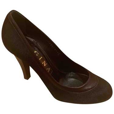 Gina Pony-style calfskin heels - image 1