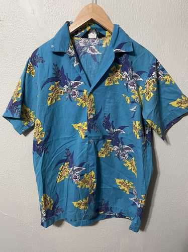 Vintage Vintage 1970s Teal Floral Hawaiian Shirt